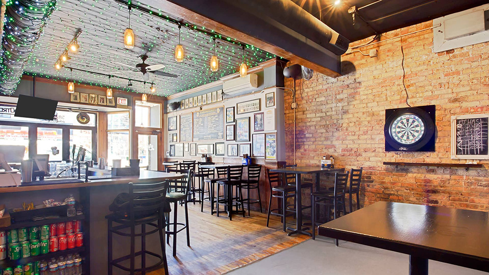 Interior of Lucky's Sandwich Company in Chicago, IL