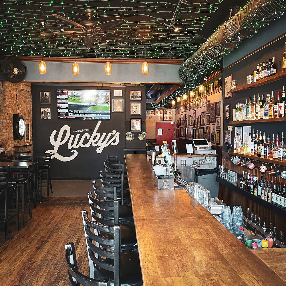 Interior of Lucky's Sandwich Company in Chicago, IL