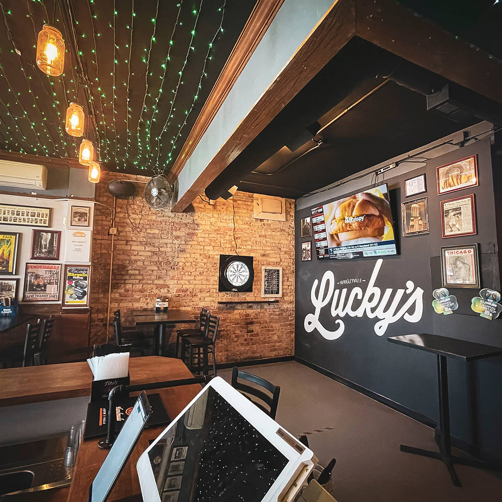 Interior of Lucky's Sandwich Company in Chicago, IL
