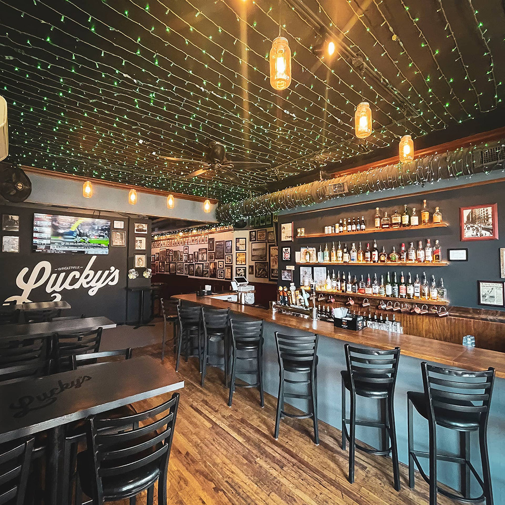 Interior of Lucky's Sandwich Company in Chicago, IL