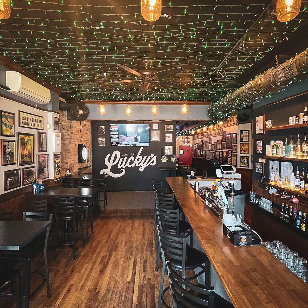 Interior of Lucky's Sandwich Company in Chicago, IL