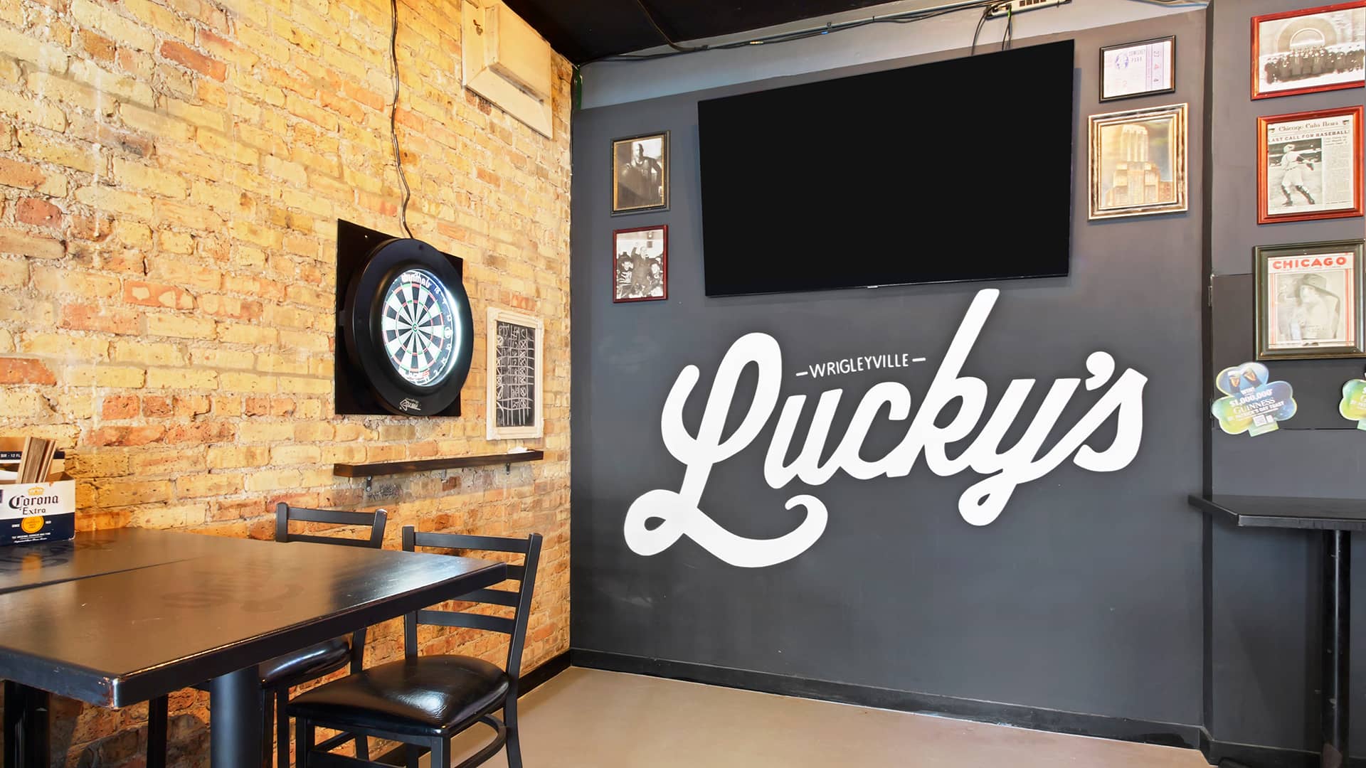 Interior of Lucky's Sandwich Company in Chicago, IL